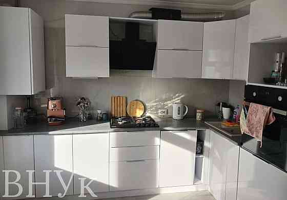 Продаж Квартира 3-кімнатна, 6/6 поверх на Над Яром Тернопіль