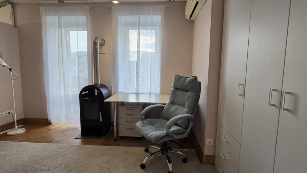 Оренда Квартира 1-кімнатна, 16/16 поверх на Анни Ахматової, 35 Киев - изображение 2