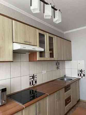 Оренда Квартира 1-кімнатна, 12/20 поверх на Днепровская набережная Киев