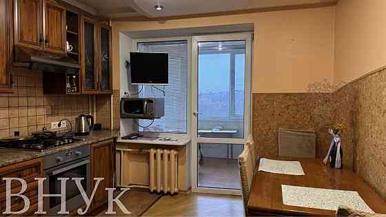 Продаж Квартира 3-кімнатна, 6/12 поверх на вул. Академіка Лазаренка L'viv