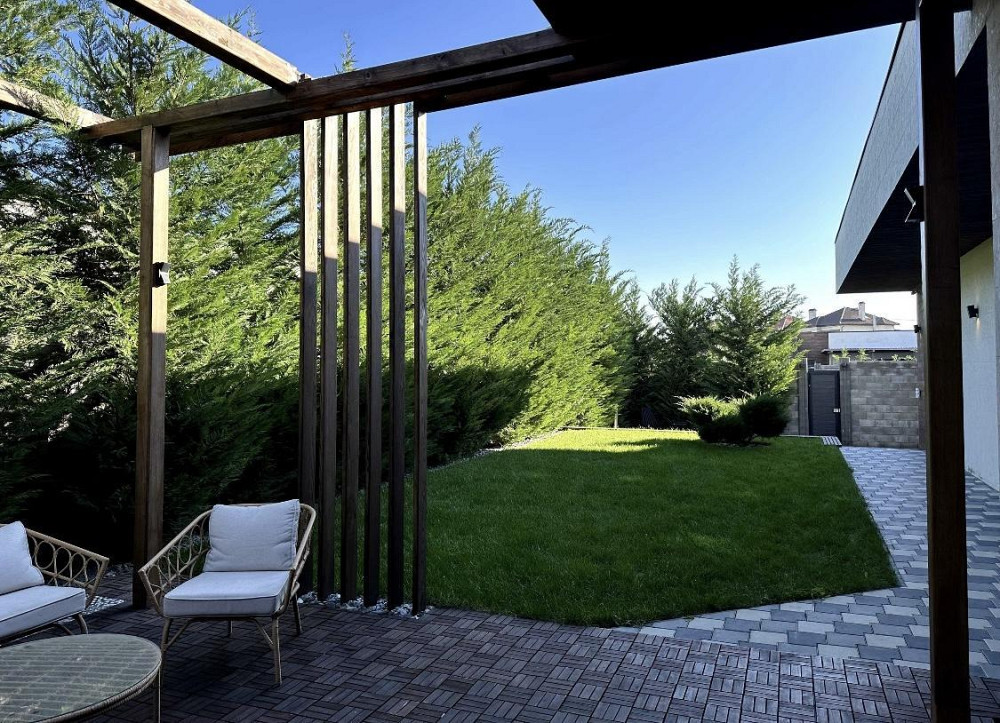 Продам Будинок з Євроремонтом в СМТ Таїрово Одеса - фото 1