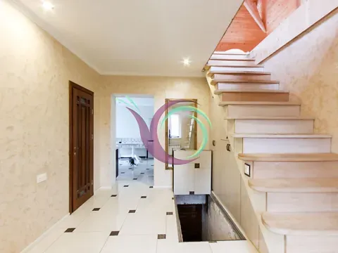 Продаж 2-поверховий   230 кв.м 3 кімн. на Волноваська вулиця 1 Луцьк - фото 10