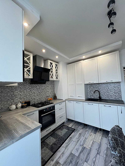 Продаж Квартира 2-кімнатна, 6/7 поверх на Лебедєва Академіка вул., д. 1 Київ - фото 2