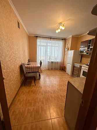 Оренда Квартира 2-кімнатна, 5/9 поверх на Садова, 5а Київ