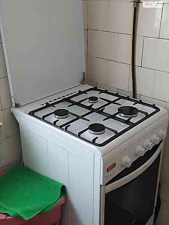 Оренда Квартира 2-кімнатна, 1/5 поверх на вул. Дегтярівська, 15 Kiev