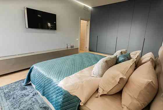 Современная квартира в новом доме в Центре города Одеса