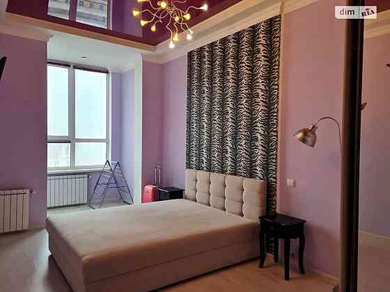 Продаж Квартира 1-кімнатна, 17/32 поверх на Жилянська вул., 118 Київ