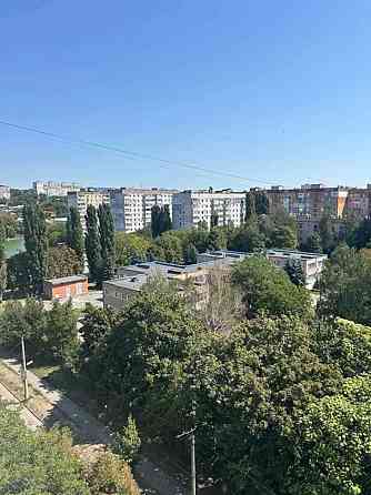 Продаж Квартира 3-кімнатна, 9/9 поверх на Перемоги проспект Кропивницький