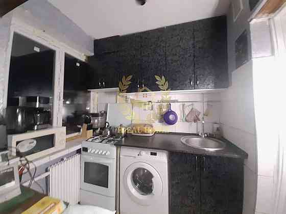 Продаж Квартира 1-кімнатна на Копыловская ул., 10Б Київ