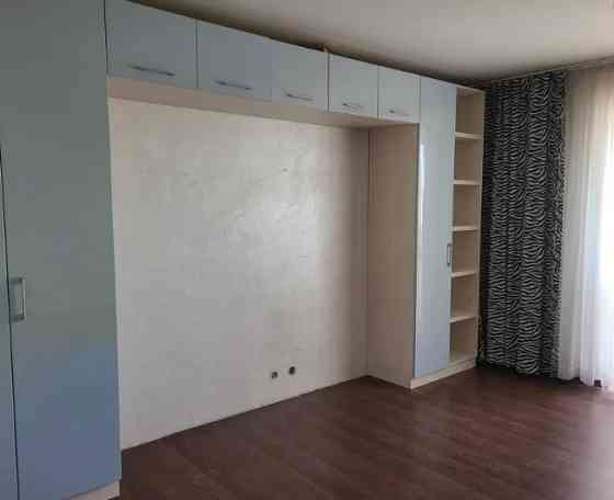 3-х ком. на Таирова-улица Левитана Одеса