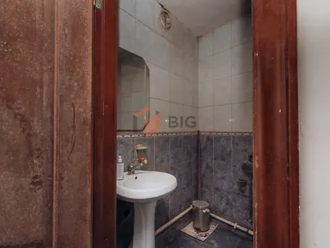 Здається    Чернівці Вокзальна (Гагаріна Юрія) вулиця Чернівці - фото 17