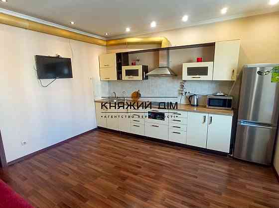 Оренда Квартира 2-кімнатна, 11/25 поверх на Урловская ул. Kiev