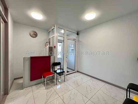 Продаж приміщення вільного призначення на Феодосійська вул., 3В приміщень - 3, поверх - 1/24 Киев