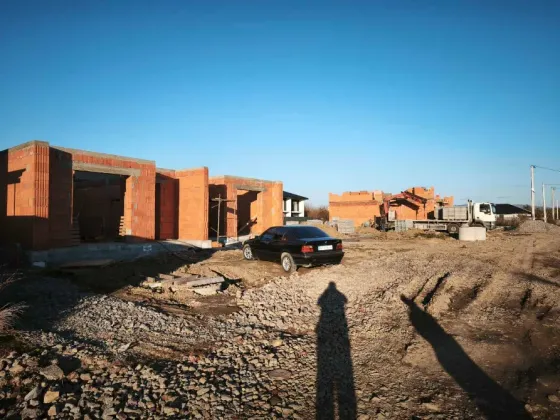 Продаж 2-поверховий Дуплекс з ділянкою 3.5 сот 140 кв.м 4 кімн. на Мінська Ужгород