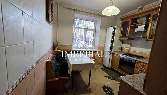 Продаж Квартира 2-кімнатна, 2/5 поверх на вул. Естонська Kiev