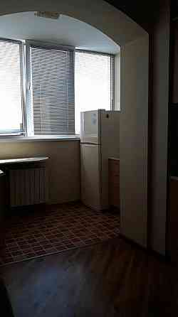 Оренда Квартира 1-кімнатна, 11/16 поверх на просп. Павла Тичини, 16/2 Kiev