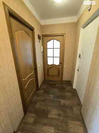 Продаж Квартира 3-кімнатна, 6/9 поверх на Шулявська вул., д. 20/22 Киев