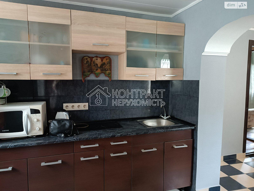 Продаж Будинок 4-кімнатний на вул. 1 мая  - фото 1