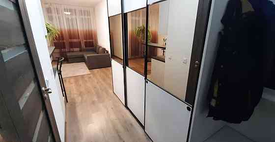 Оренда Квартира 1-кімнатна, 20/25 поверх на ул. Елены Пчилки, 8 Киев