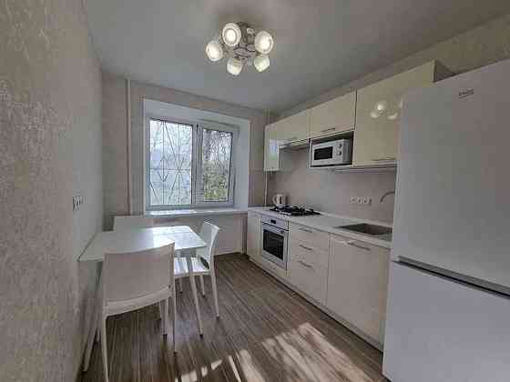 Оренда Квартира 2-кімнатна, 2/9 поверх на пр. Победы Київ