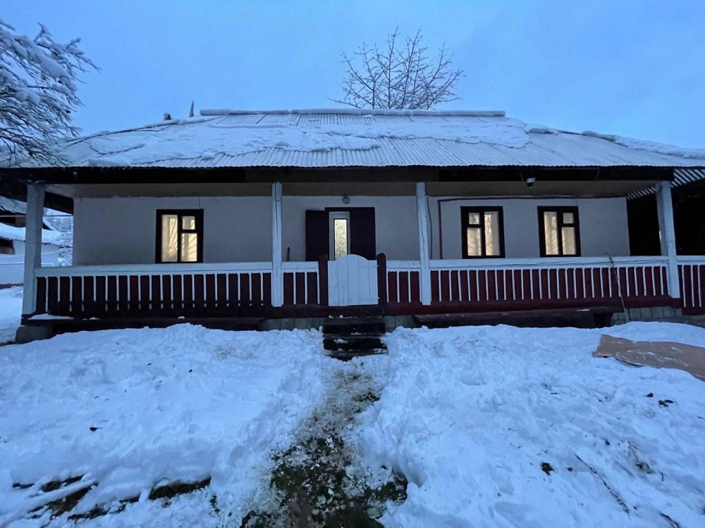 Продаж Будинок 2-кімнатний Пистинь - изображение 1