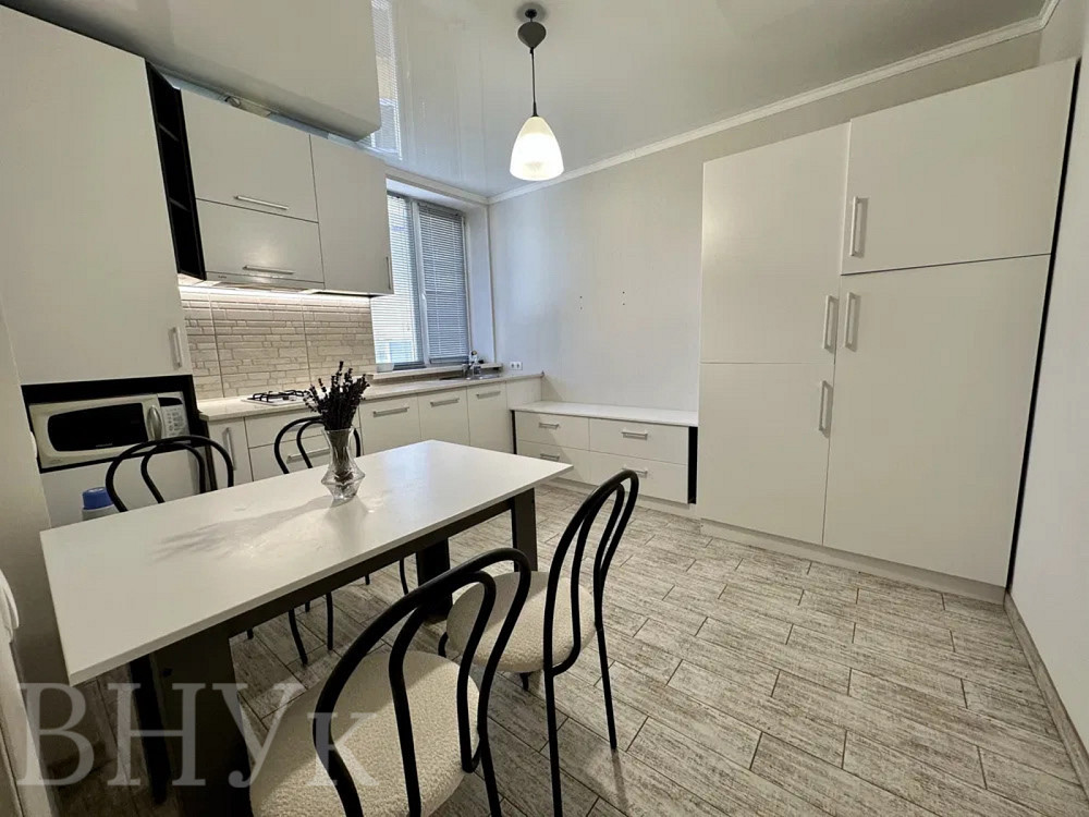 Продаж Квартира 1-кімнатна, 3/3 поверх на Нагірна Vinnytsya - photo 1