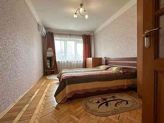 Оренда Квартира 2-кімнатна, 5/5 поверх на Кирило-Мефодіївська, 15 Київ