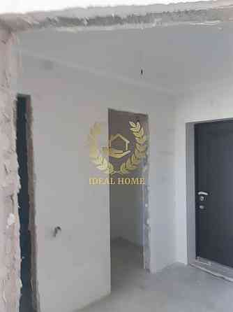 Продаж Квартира 1-кімнатна на Тепличная ул., 42 Киев