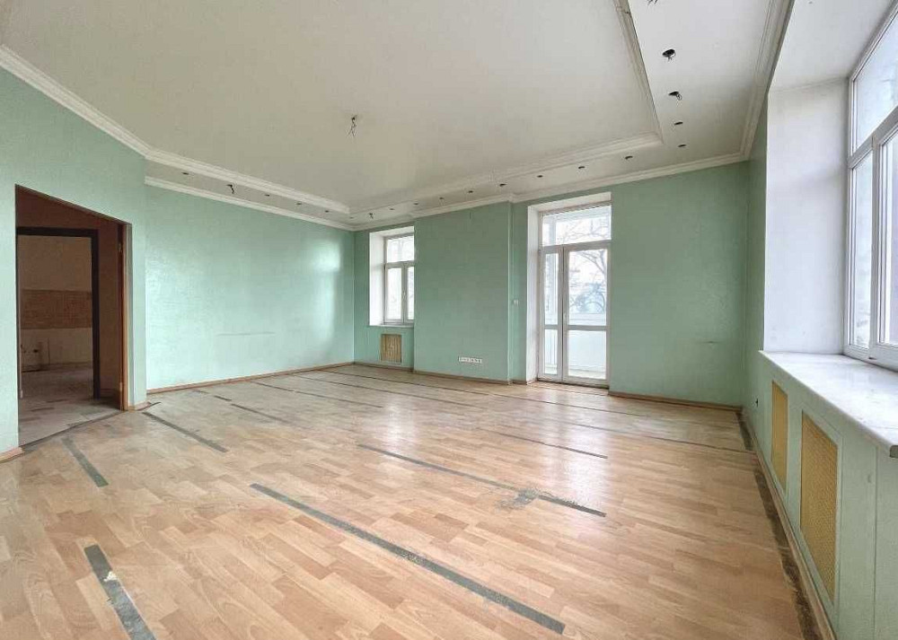 Продаж Квартира 3-кімнатна, 5/5 поверх на Костьольна вул., д. 6 Київ - фото 1