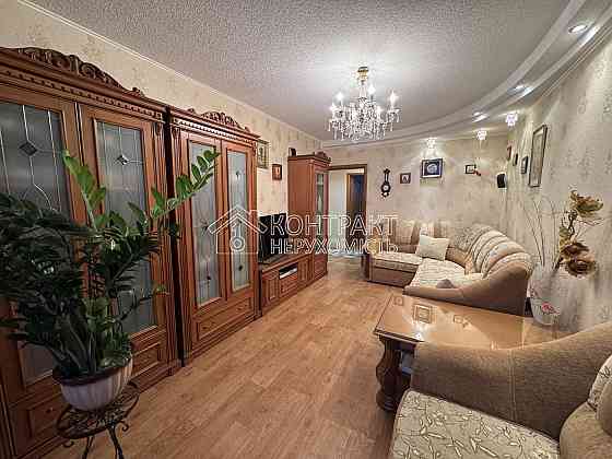 Продаж Квартира 3-кімнатна, 8/9 поверх на вул. Владислава Зубенка Kharkiv