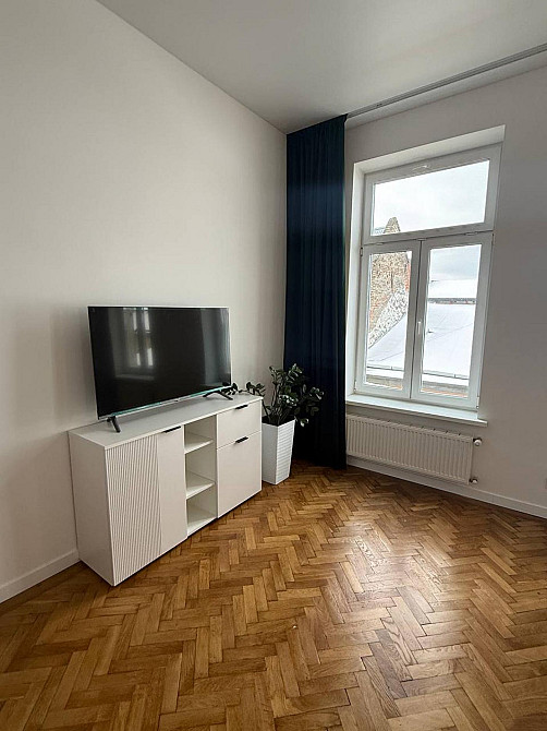 Продаж Квартира 1-кімнатна, 4/4 поверх на вул. Площа Святого Теодора Львов - изображение 6