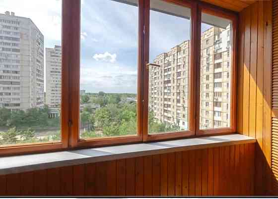 Продаж Квартира 2-кімнатна, 6/16 поверх на Вишняківська, 13б Киев