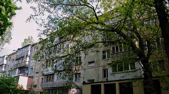 Продаж Квартира 3-кімнатна на ул. Радостная, 13 Одеса