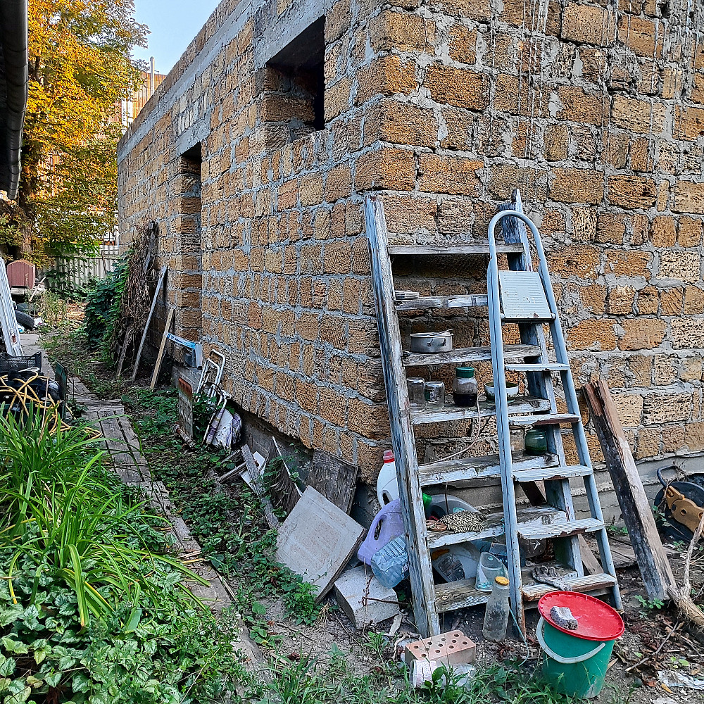 Продам  на Агрономической коробку дома на участке 5,5 соток. Усатове - фото 4