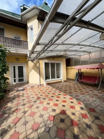 For sale 2-storey House with land 1.6 ares 140 sq.m 4 rooms at Толбухина Odessa