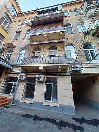 Продам 3х комнатную квартиру на ул.Льва Толстого! Одеса