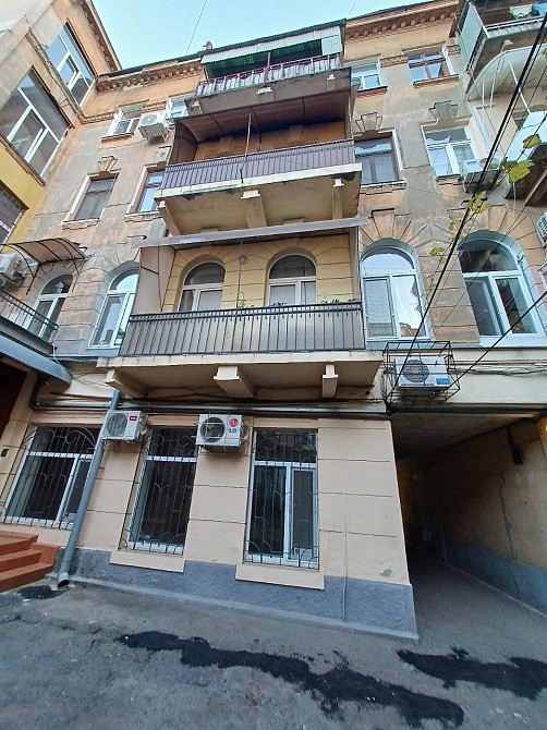 Продам 3х комнатную квартиру на ул.Льва Толстого! Одесса - изображение 1