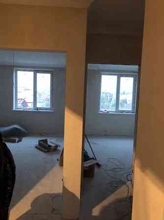 Продаж Квартира 2-кімнатна на ул. Цветочная, 1 Одесса