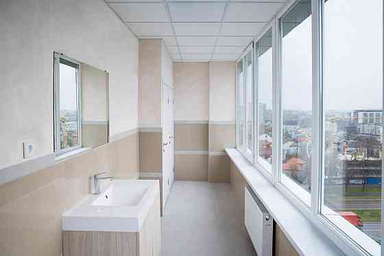 Оренда офісне приміщення на вул. В'ячеслава Чорновола приміщень - 4, поверх - 9/10 Львов