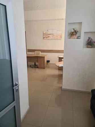 Оренда офісне приміщення на Французский б-р, 22 поверх - 1/22 Одесса