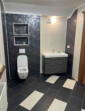 Продаж 2-поверховий Будинок з ділянкою 10 сот 220 кв.м 4 кімн. на Саенко Zhytomyr