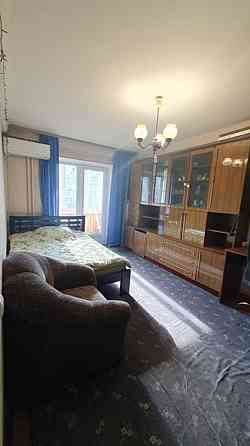 Продаж Квартира 3-кімнатна, 6/9 поверх на Тычины, 19 Kiev