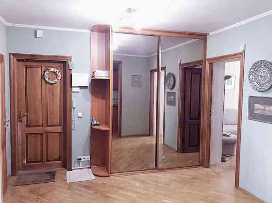 Оренда Квартира 2-кімнатна, 4/6 поверх на Саксаганского ул., 70/16 Київ