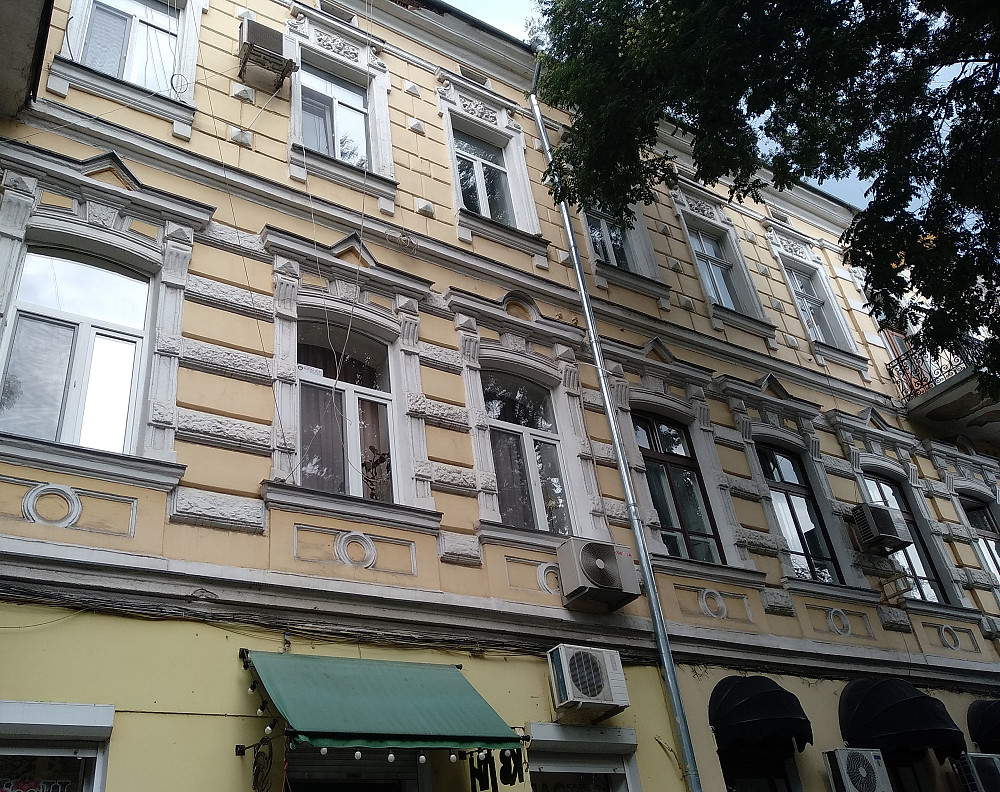 Продаж Квартира 3-кімнатна на ул. Новосельского, 98 Одесса - изображение 1