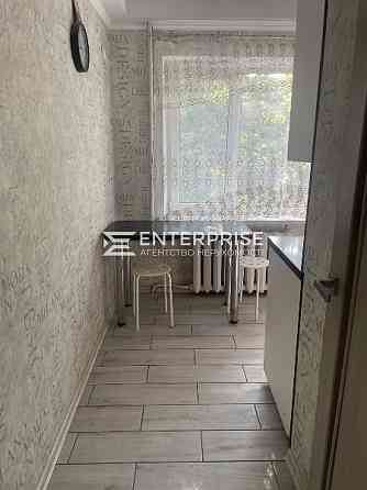 Продаж Квартира 2-кімнатна, 3/5 поверх на вул. Івана Виговського Київ