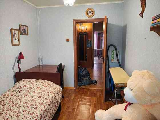 Продаж Квартира 3-кімнатна, 4/5 поверх на вул. Хоткевича Г. Ivano-Frankivs'k