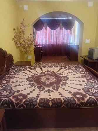 Оренда Квартира 3-кімнатна, 1/5 поверх на вул. Ювілейний Харків