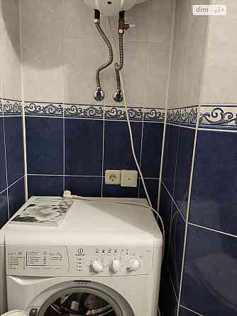 Оренда Квартира 2-кімнатна, 3/9 поверх на Академика Карпинского ул., 12/25 Kiev