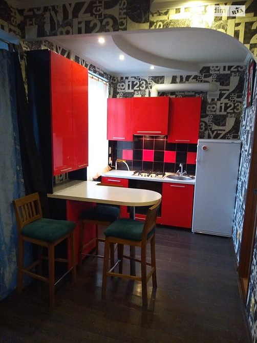 Оренда Квартира 2-кімнатна, 5/5 поверх на вул. Генерала Алмазова, 9 Київ - фото 3