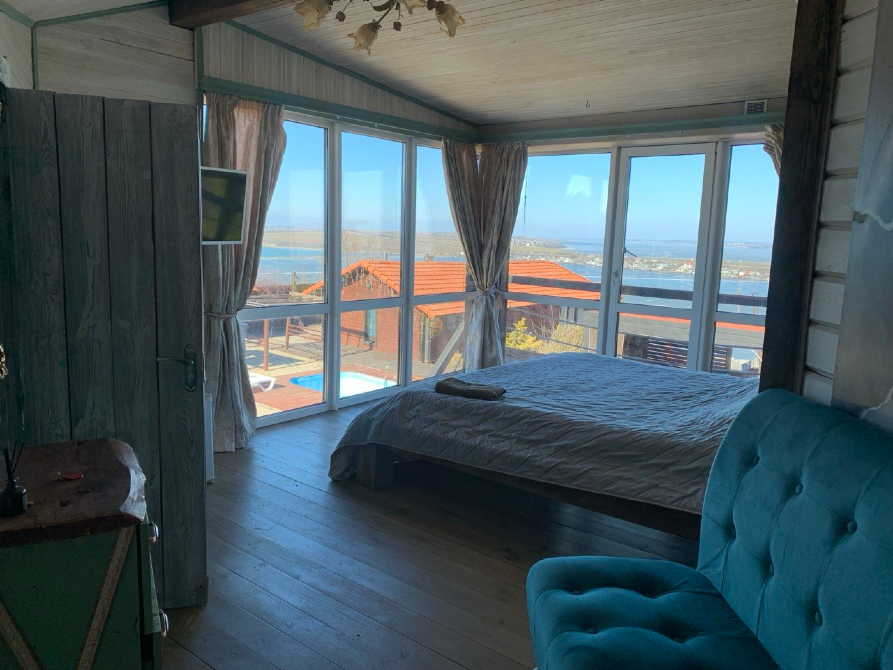 Продаж База відпочинку / готель площа 540 кв.м 1-й поверх на Ромашковая Одеса - фото 1